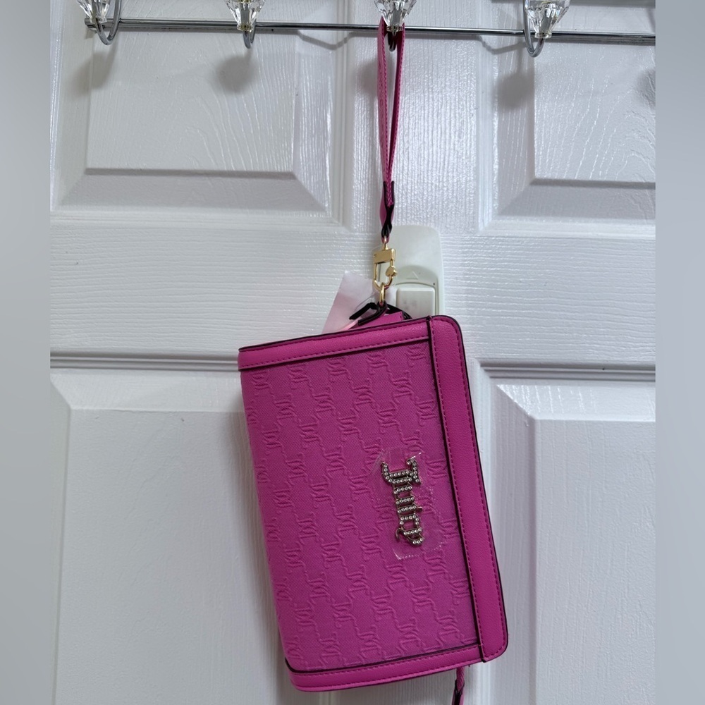 NWT Juicy Couture Pink Clutch with Metallic Logo